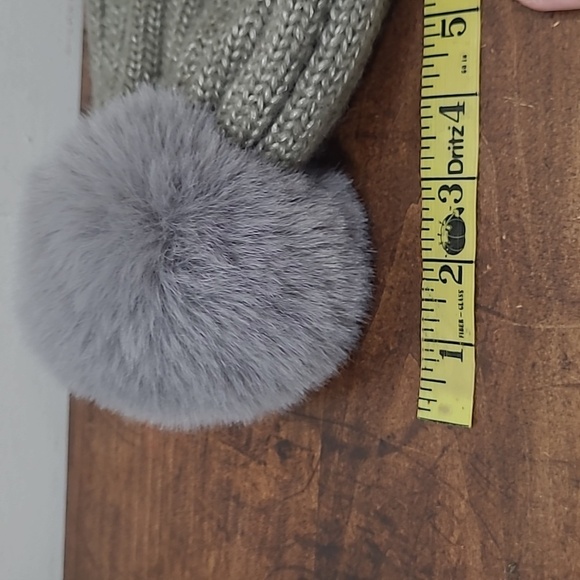 NWOT Norla Canada Alpaca Blend Knit Beanie w/Faux Fur Pom Women\'s OS main image 8